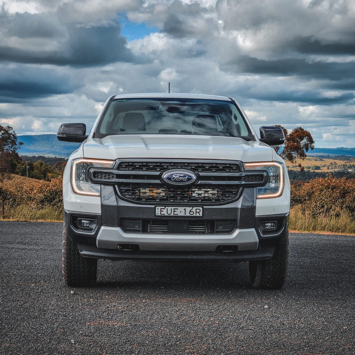 Ford Next-Gen Ranger Platinum Light Bar Behind Grille Kit Behind Grille Integration Kit