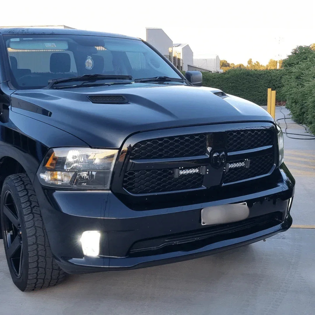 Ram 1500 DS Express 2018 – 2023 in Grille Integration Light Bar Kit Behind Grille Integration Kit