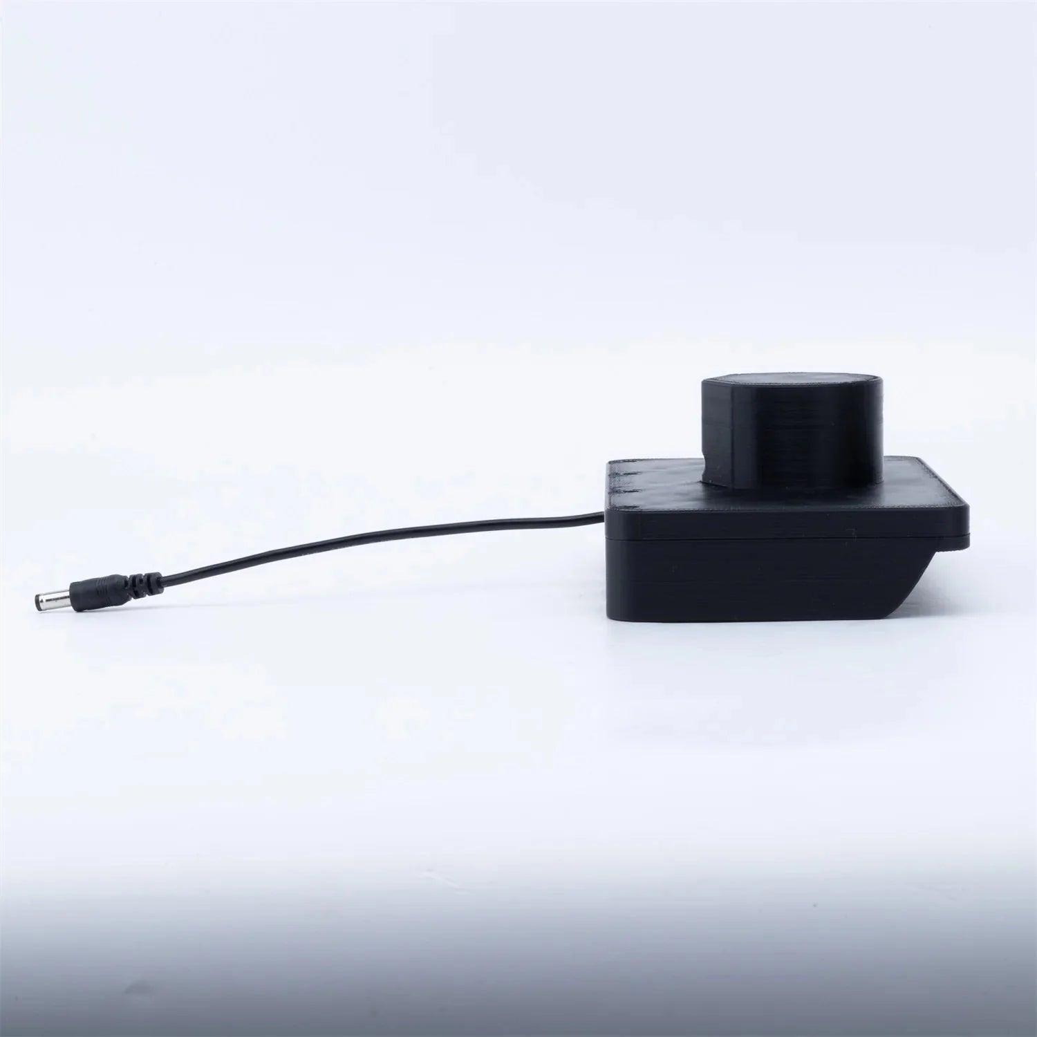 Starlink Mini Adapter for Dewalt 20v 60V Batteries. Provides power supply for Starlink Mini(No Batteries) 