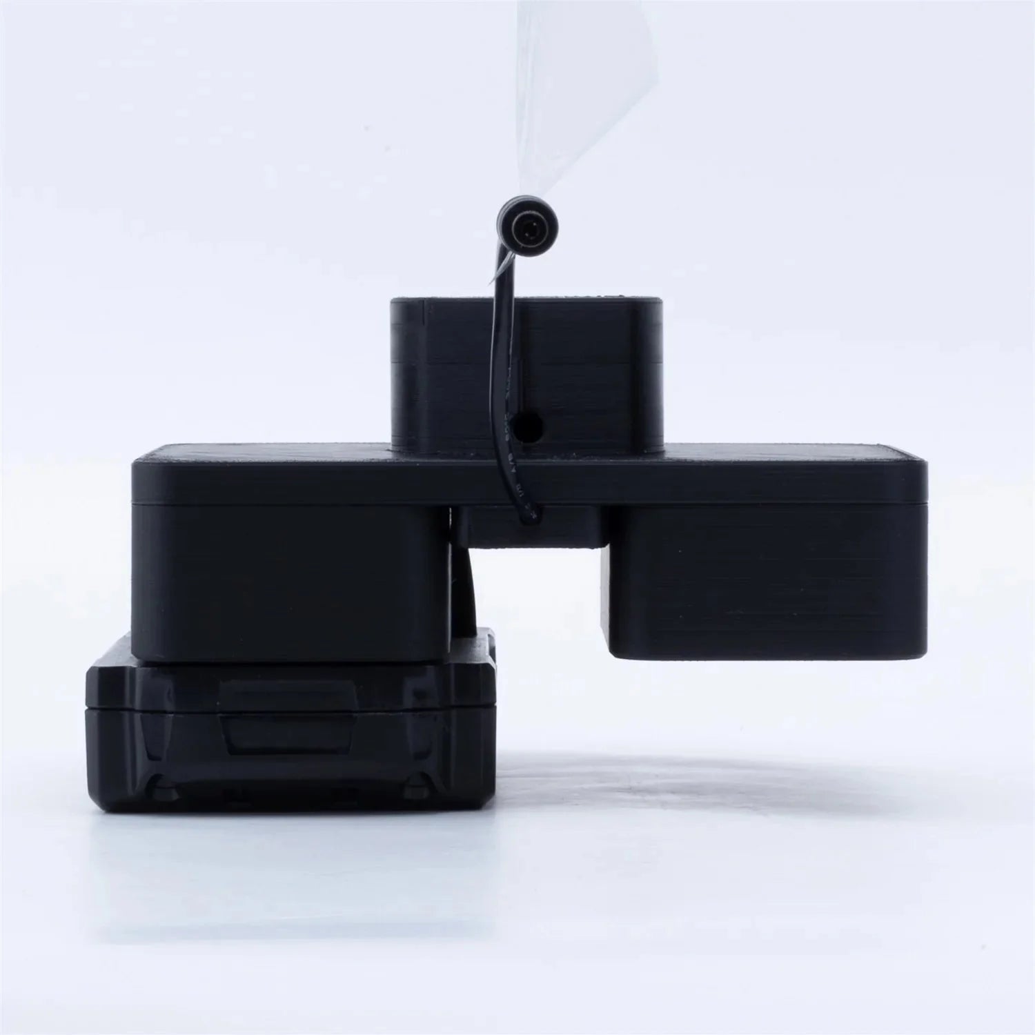 Starlink Mini Adapter for Milwaukee 18v Batteries Provides power supply for Starlink Mini(No Batteries) Starlink Cables & Adaptors